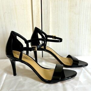 NWOT - Michael Kors Black Simone Mid Sandal